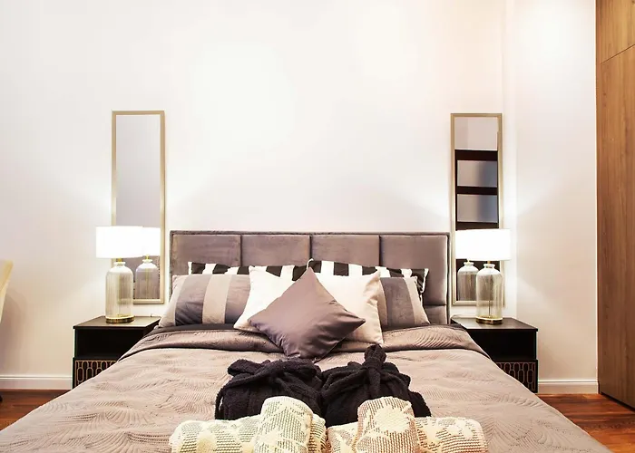 Cybulskiego 11 - - Rooms, 24h Self Check-in * ורוצלב