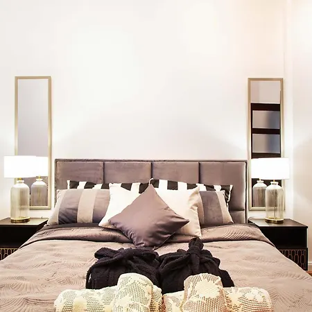 Cybulskiego 11 - - Rooms, 24h Self Check-in * ヴロツワフ