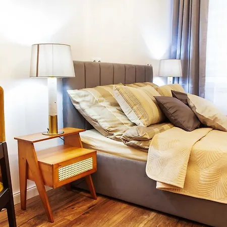 Cybulskiego 11 - - Rooms, 24h Self Check-in アパート