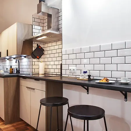 Cybulskiego 11 - - Rooms, 24h Self Check-in *